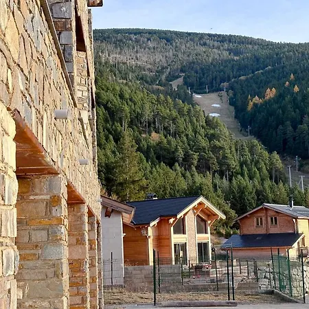 De La Coulee - De Grand Standing Avec Offrant Vue Sur La Vallee